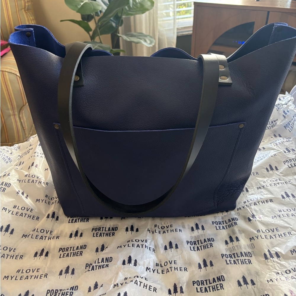 Portland Leather Navy Tote Bag